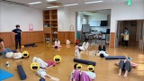 令和8年７月８日（水）１０：００～１１：３０　戸隠保健センターをお借りして、月に１度の 芋井地区の子育て広場「いいづなっ子の会」がありました。 この日はまずは健康運動指導士の徳武先生の指導のもと、ストレッチポールを使った...